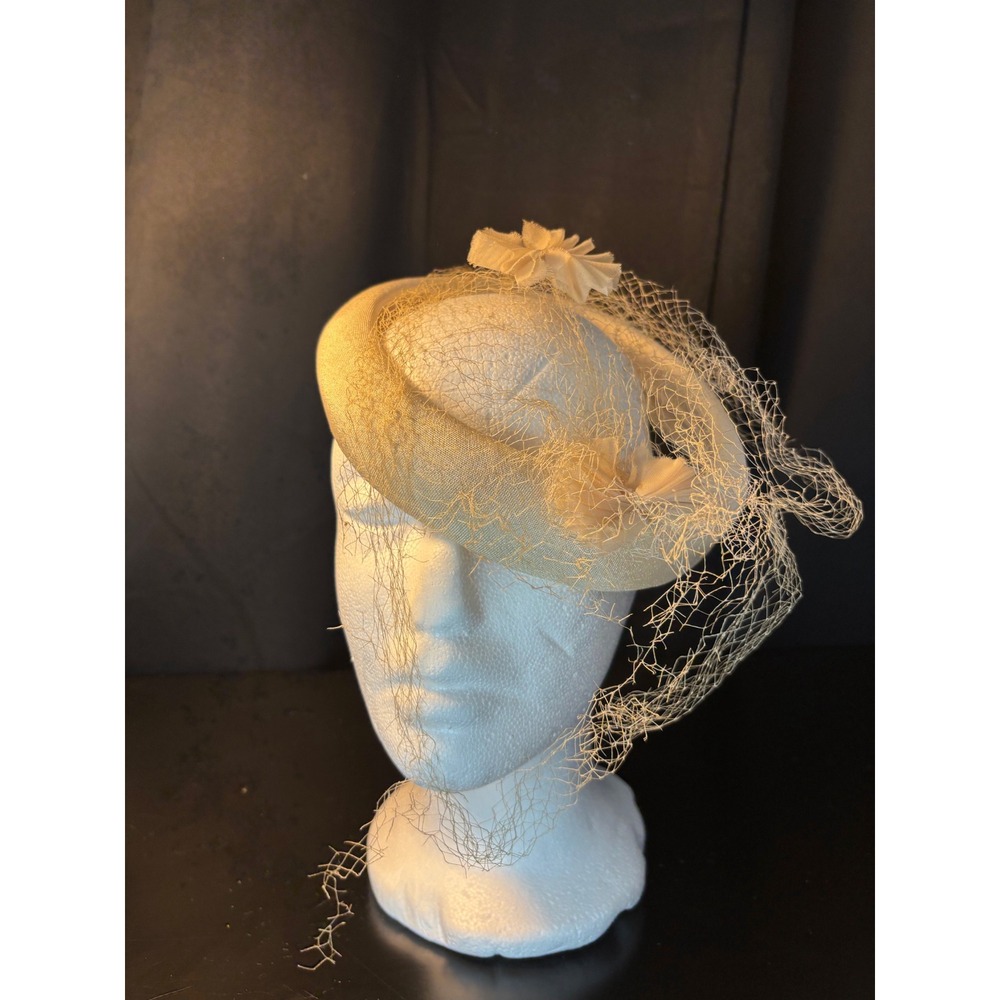 Vintage Cream Pillbox Fascinator Hat Birdcage Veil Pleated Bow Wedding Church